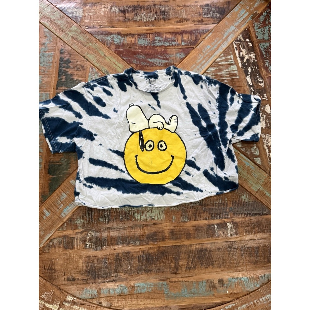 Women's Peanuts Snoopy Tie Dye Smiley Face Cropped T Shirt Size XL